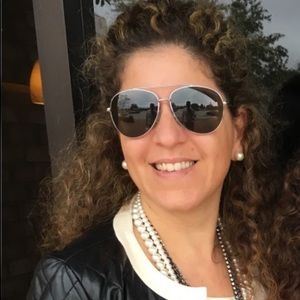 Meet your Posher, Sofia